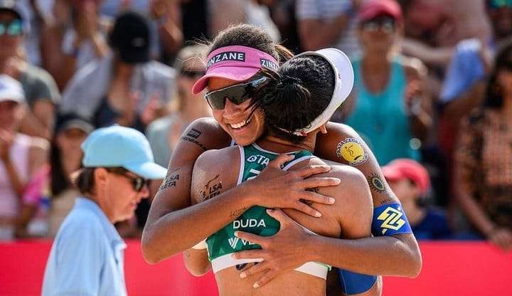 Títulos no vôlei de praia e basquete marcam semana do Brasil