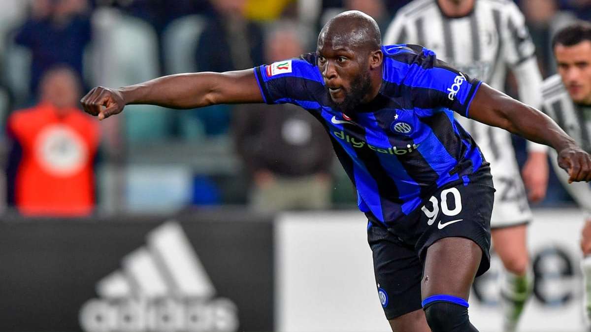 Torcedores da Juventus manifestam contra contratação de Lukaku