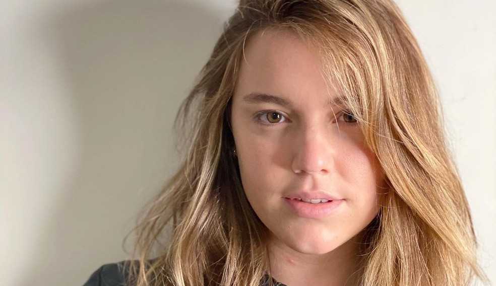 Alice Wegmann abre o jogo sobre sexualidade, poliamor e aplicativos de relacionamento