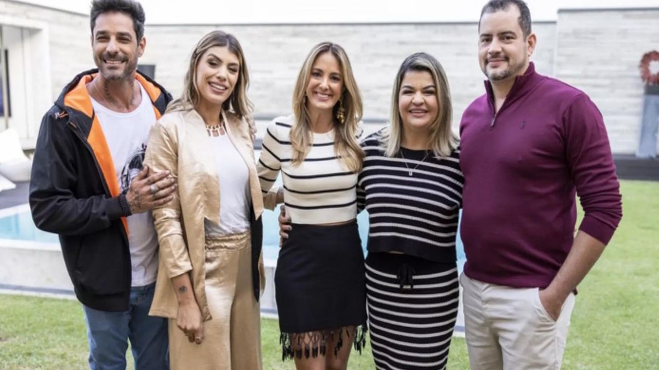 Troca de Esposas: famílias Grossi e JK conhecem suas novas regras