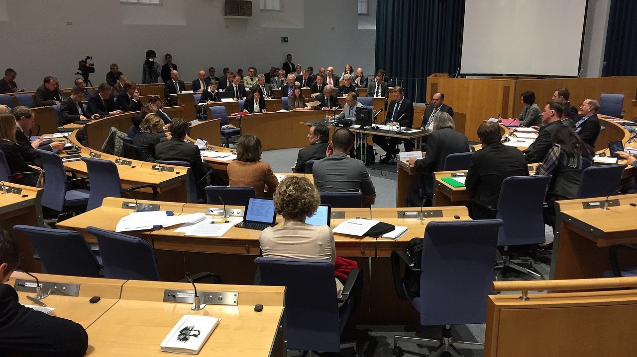 Senado americano convoca especialistas para explicar riscos da IA