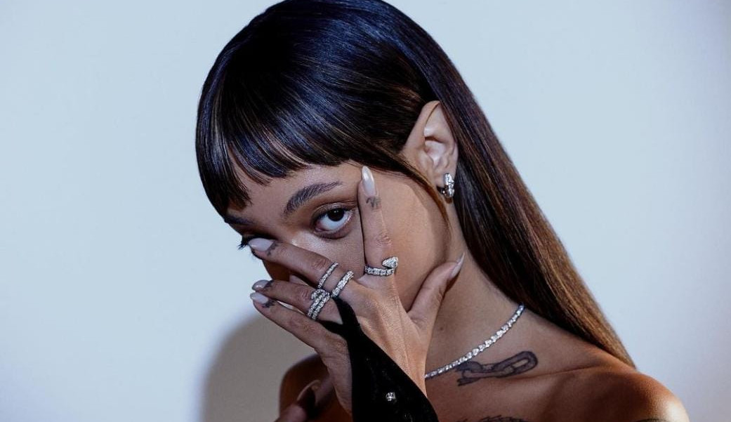 Urias fala sobre nova era, amadurecimento e vivência como mulher trans