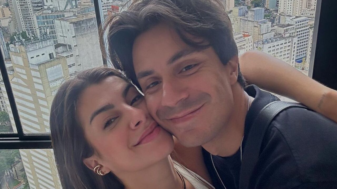 Nah Cardoso anuncia fim do casamento com Pe Lu, do Restart