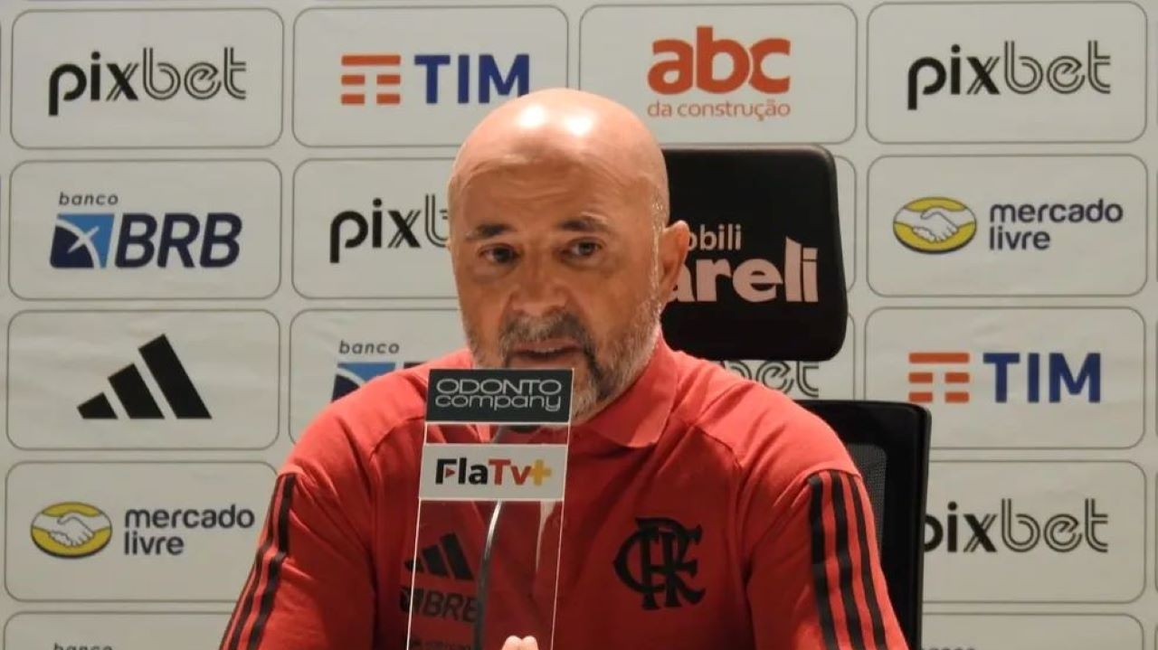 Sampaoli e jogadores do Flamengo se expressam publicamente sobre caso Pedro