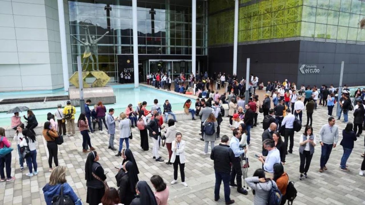 Terremoto de magnitude 6,3 atinge Bogotá e uma pessoa morre