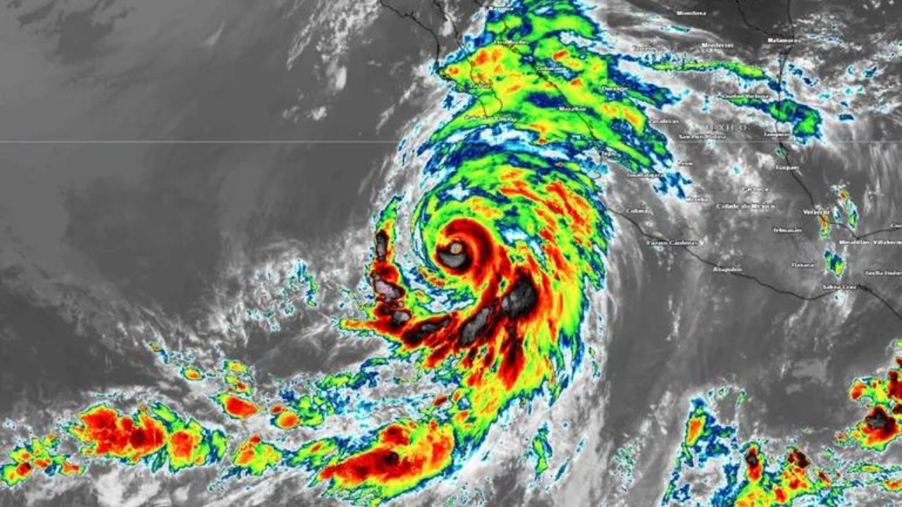 Furacão Hilary é rebaixado para tempestade tropical neste domingo