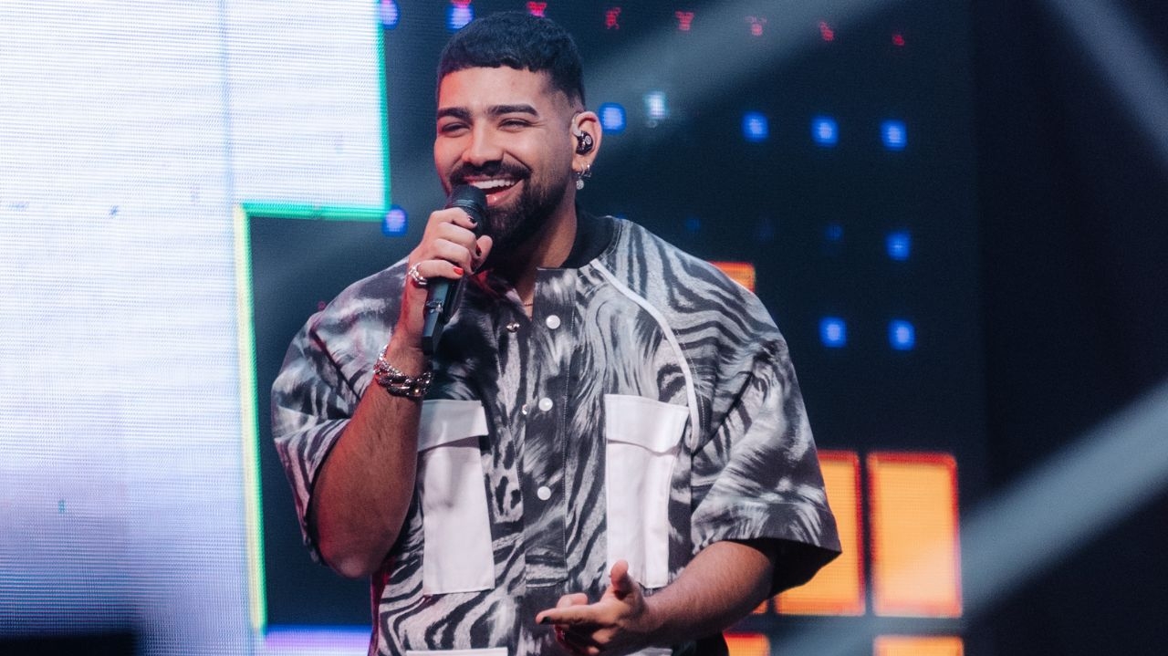 Dilsinho anuncia gravação de ‘Diferentão 2’ em praça pública