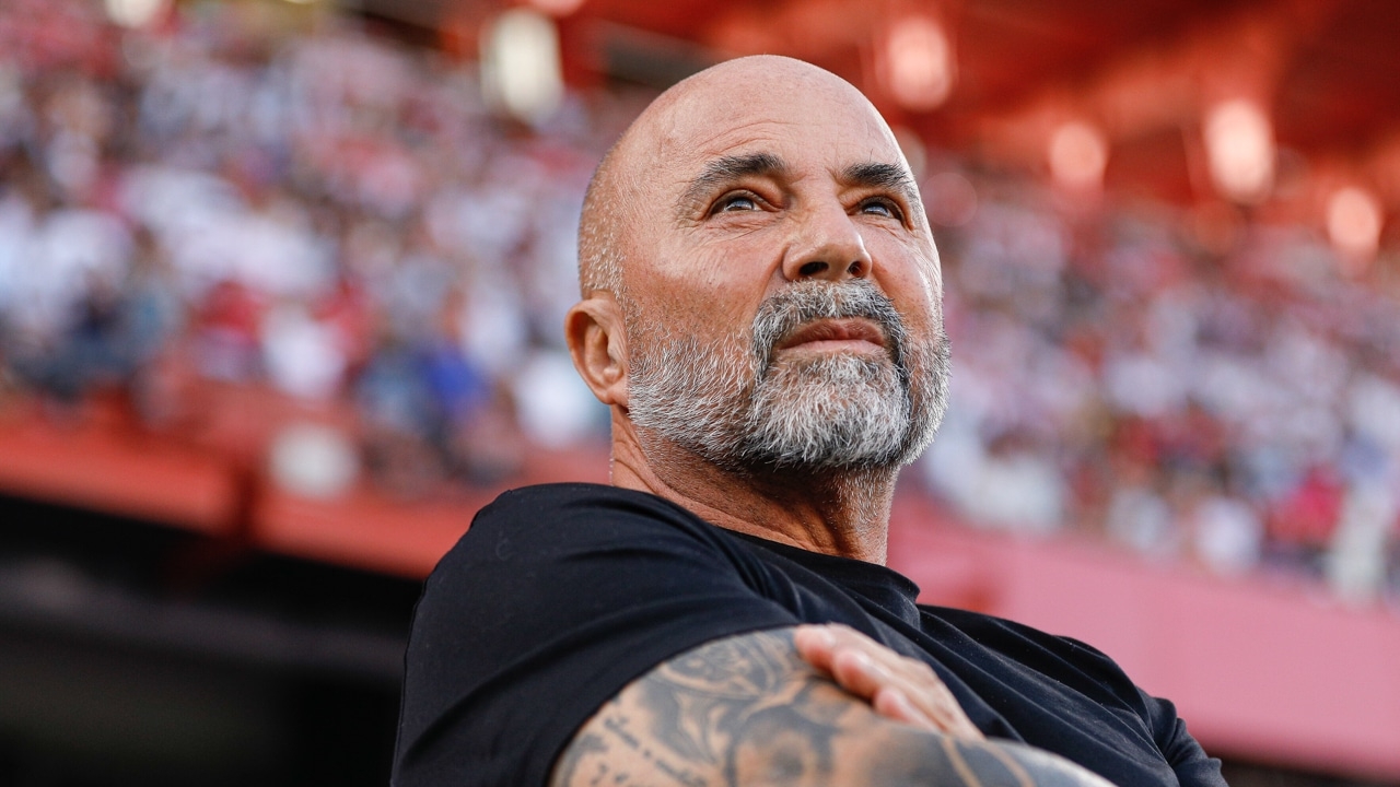 Jorge Sampaoli não pedirá demissão após a perda do título da Copa do Brasil