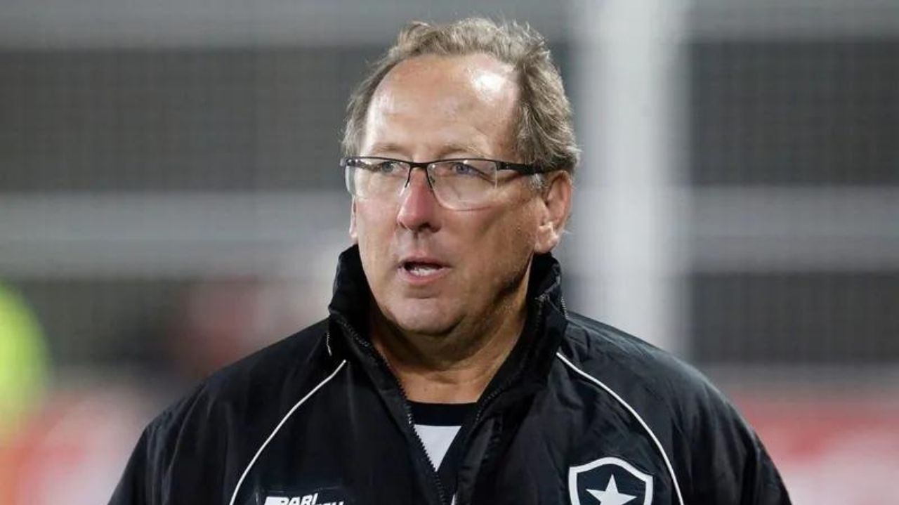 “Eu estou aqui para botar fogo”, diz dono da SAF Botafogo em nota oficial