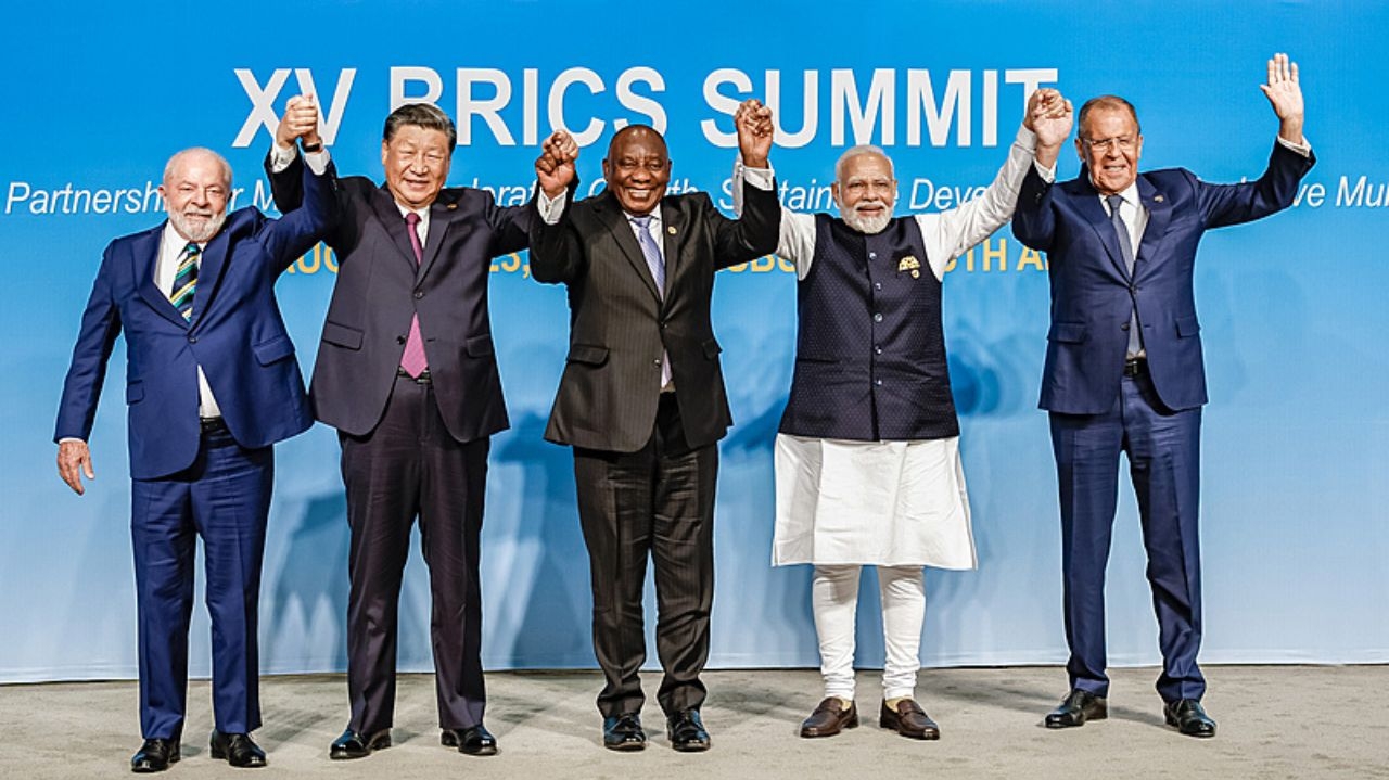 Brasil pode ajudar a procurar uma solução para o conflito Israel e Hamas, diz Lula