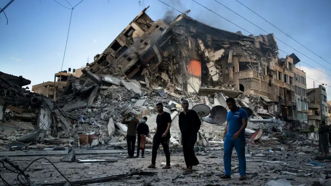 Israel e Hamas aprovam trégua de quatro dias após reuniões do governo