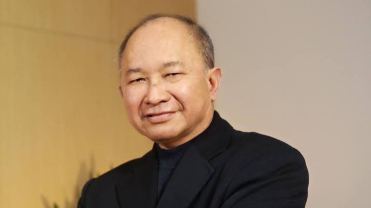 Diretor John Woo, de “Missão Impossível 2”, afirma que filmes de super-heróis não é cinema de verdade