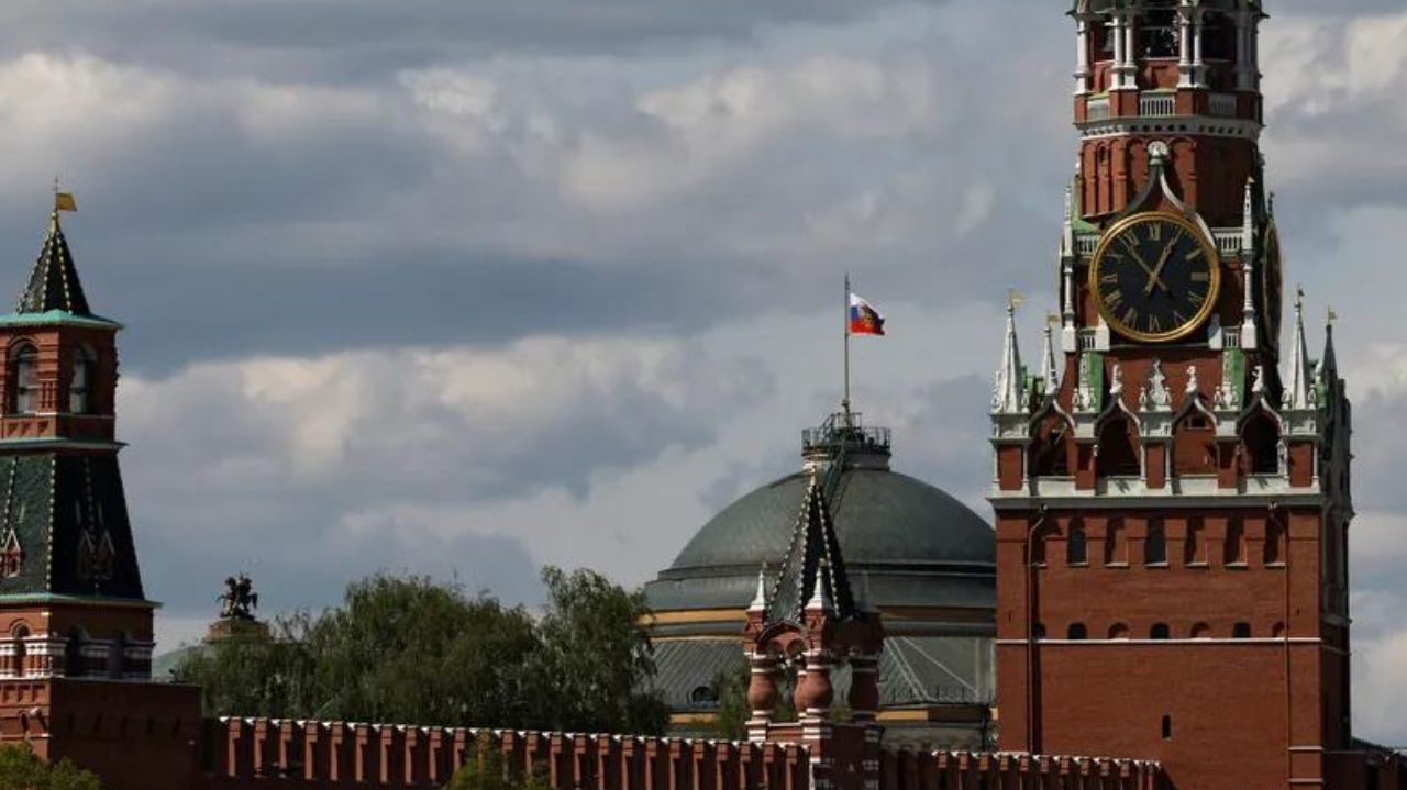 Rússia afirma abater 20 drones ucranianos durante ataque a Moscou e áreas vizinhas