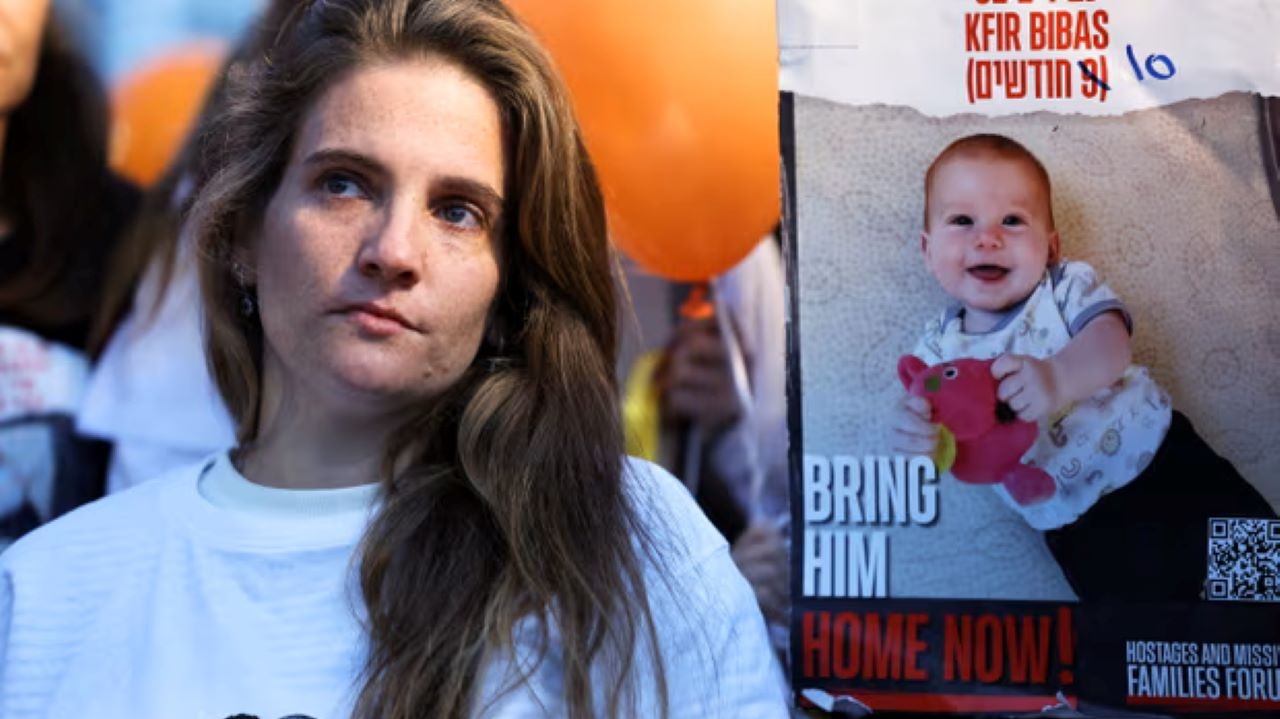 Hamas mantém um bebê de dez meses ainda como refém