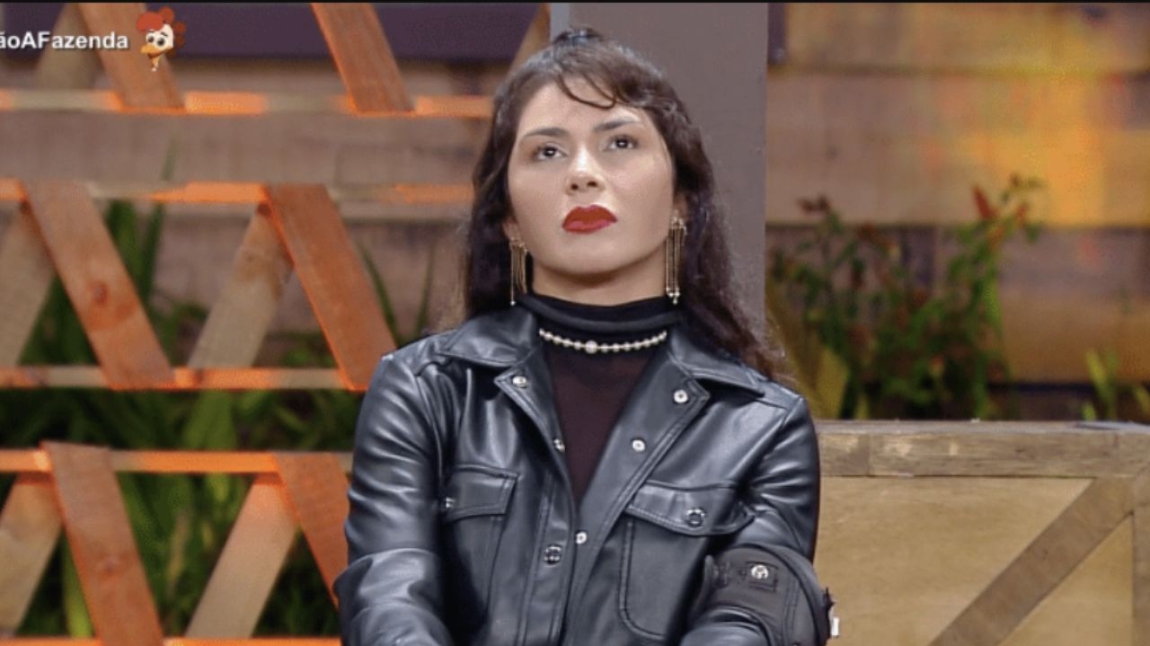 A Fazenda 15: Nadja comenta como as pessoas precisam ser reais dentro do programa