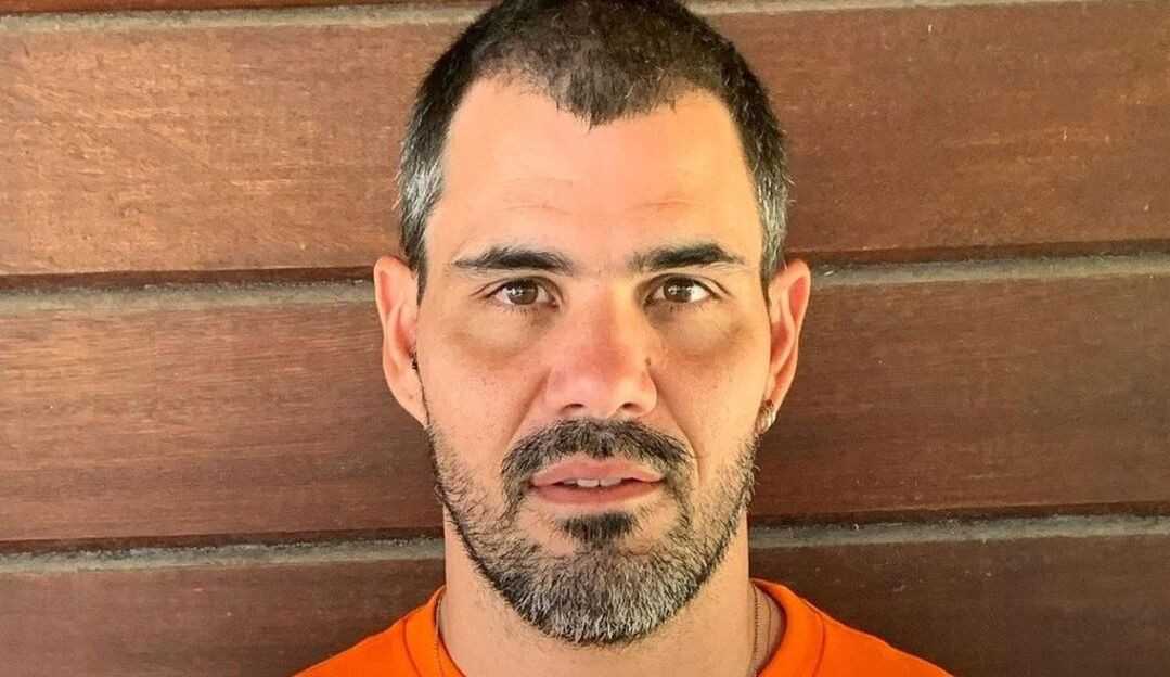 Juliano Cazarré se pronuncia após rumores de que não iria se vacinar contra a Covid-19