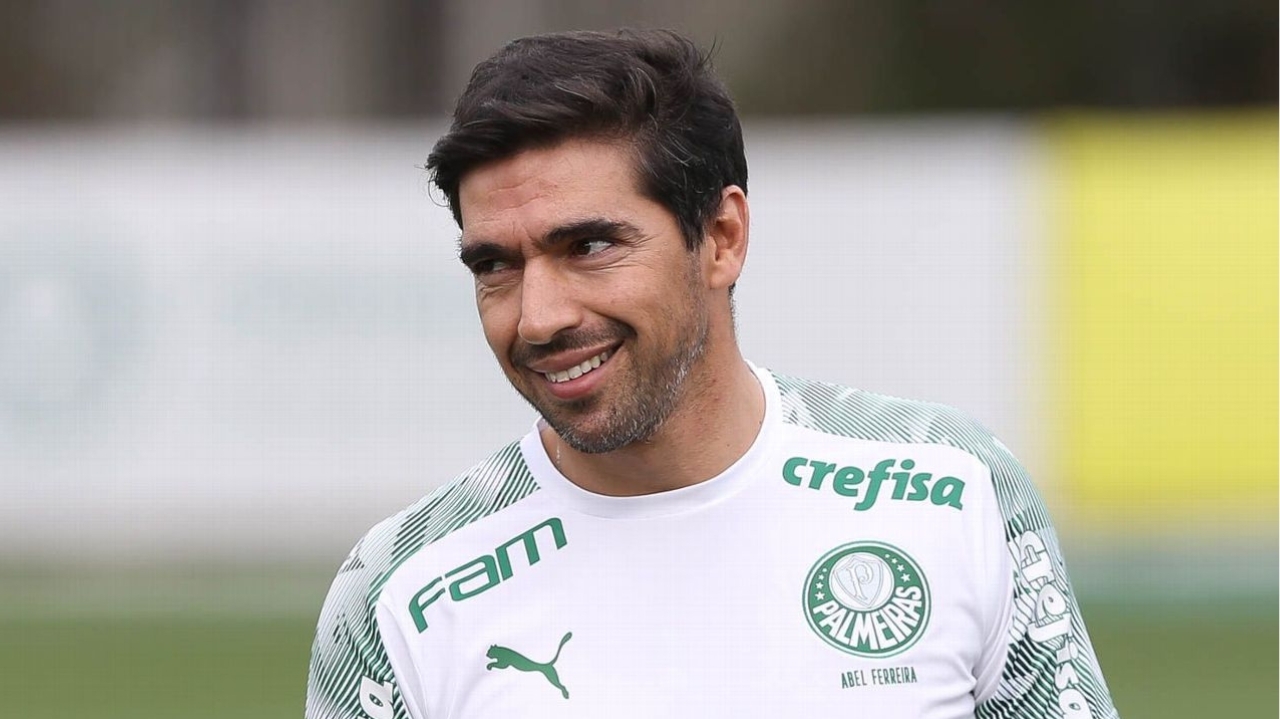 Palmeiras deseja ter Abel Pereira sob o comando do time até 2025