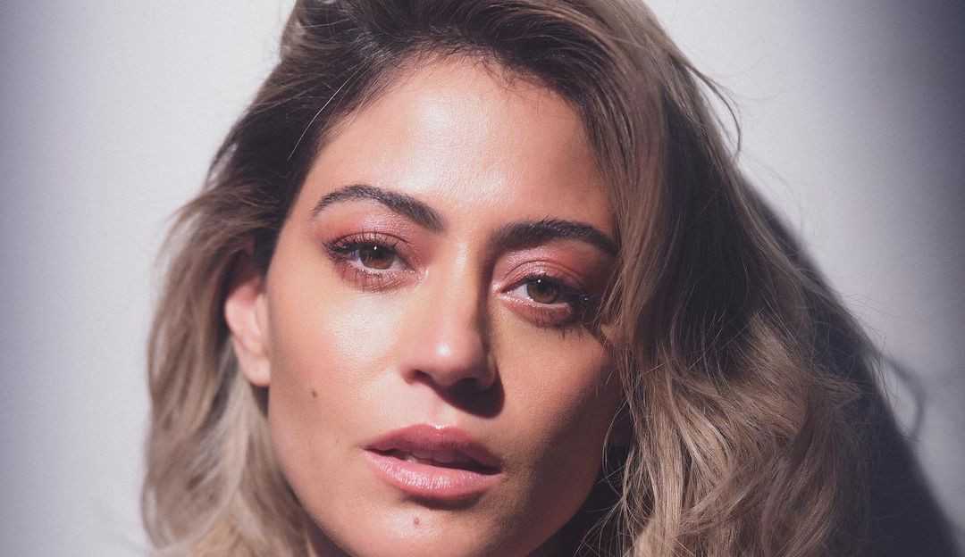 Carol Castro fala sobre saúde mental na pandemia: “/Mexeu muito comigo”/