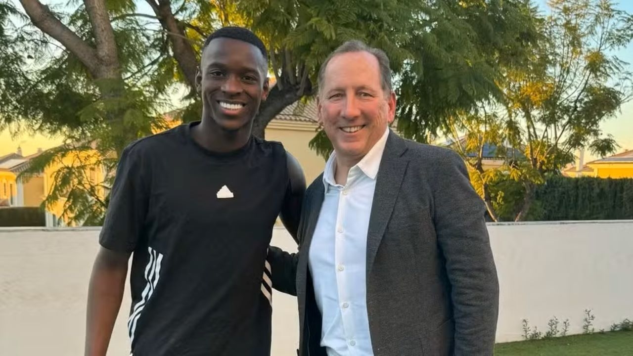 Era Textor: Botafogo supera R$ 250 milhões em contratações com Luiz Henrique