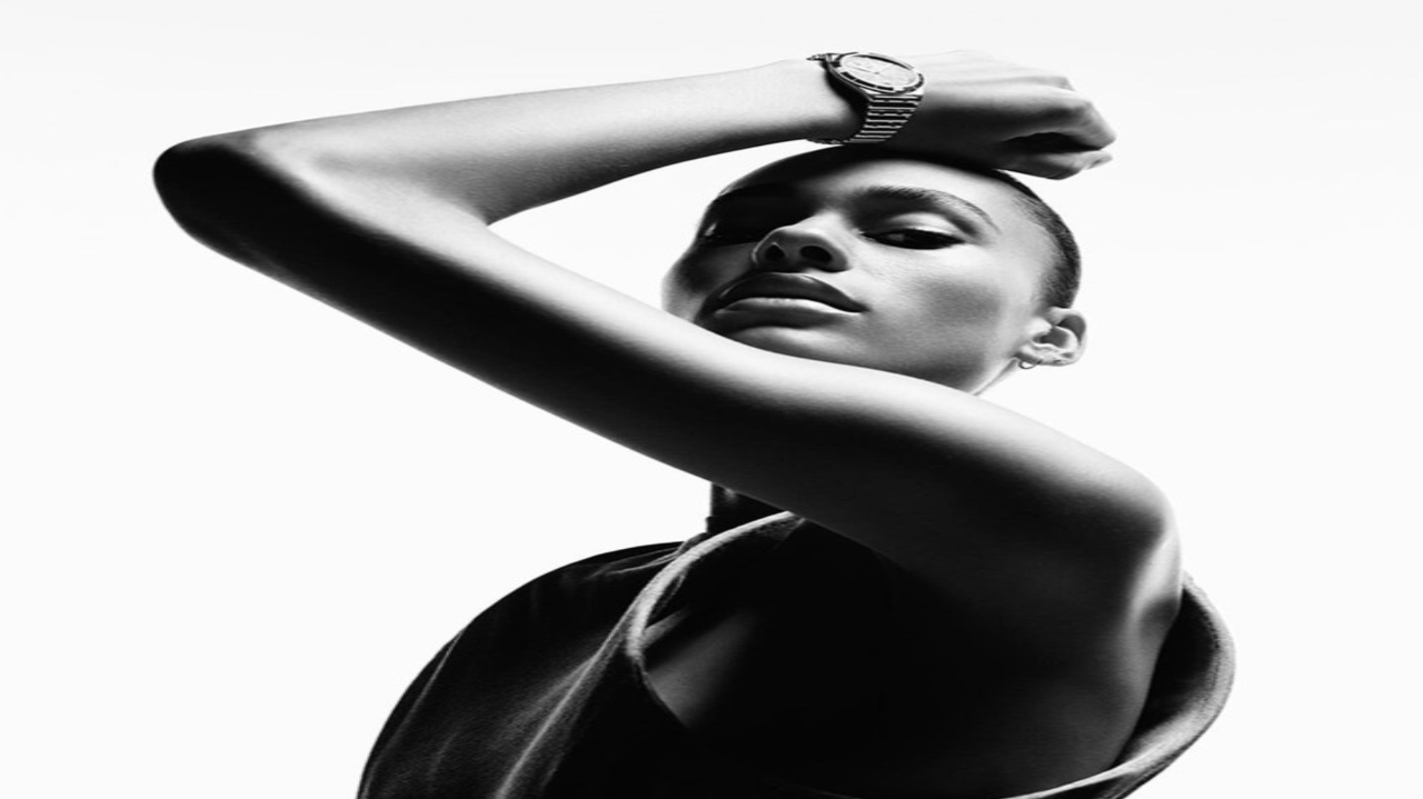 Victoria Beckham e Breitling lançam collab de relógios exclusivamente únicos