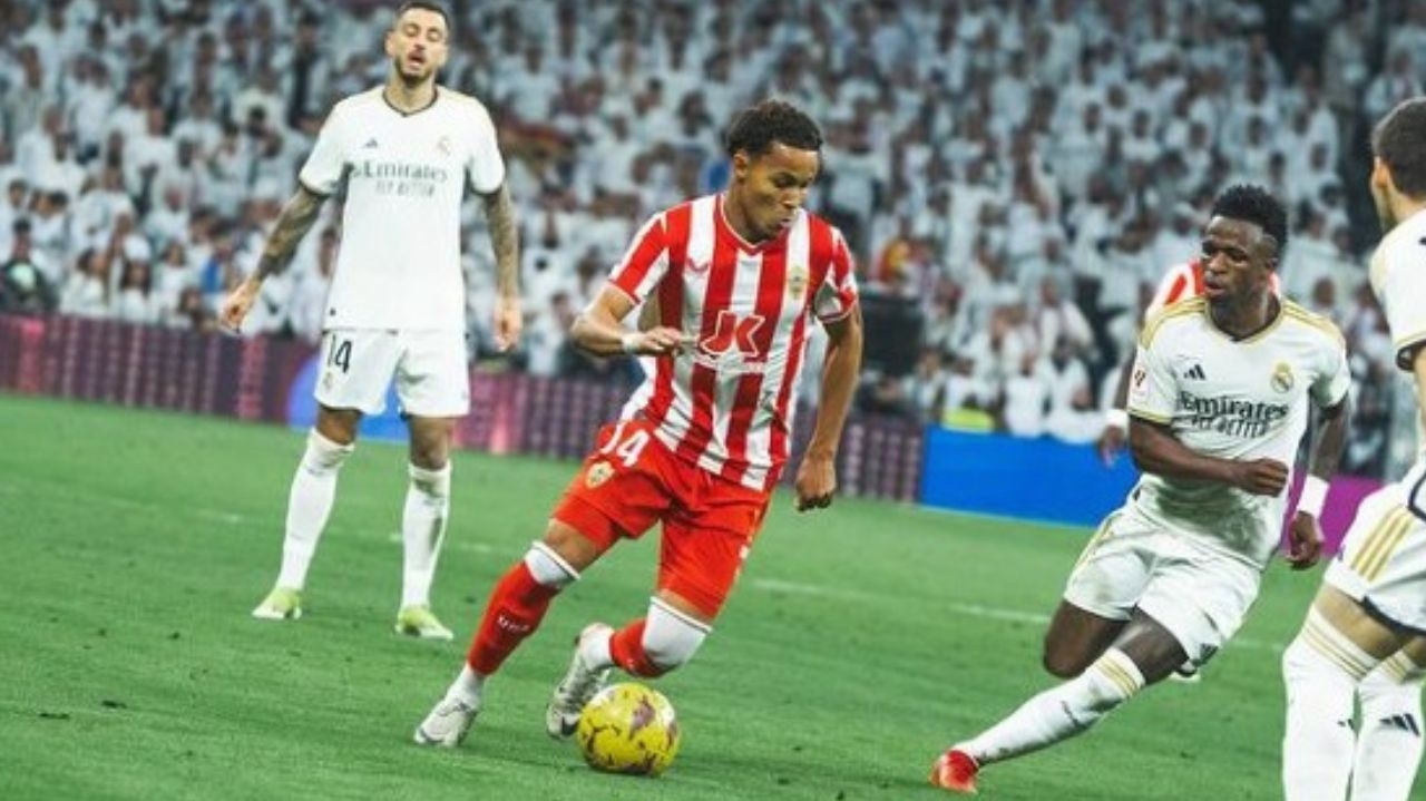 Palmeiras anuncia contratação de Lázaro por empréstimo