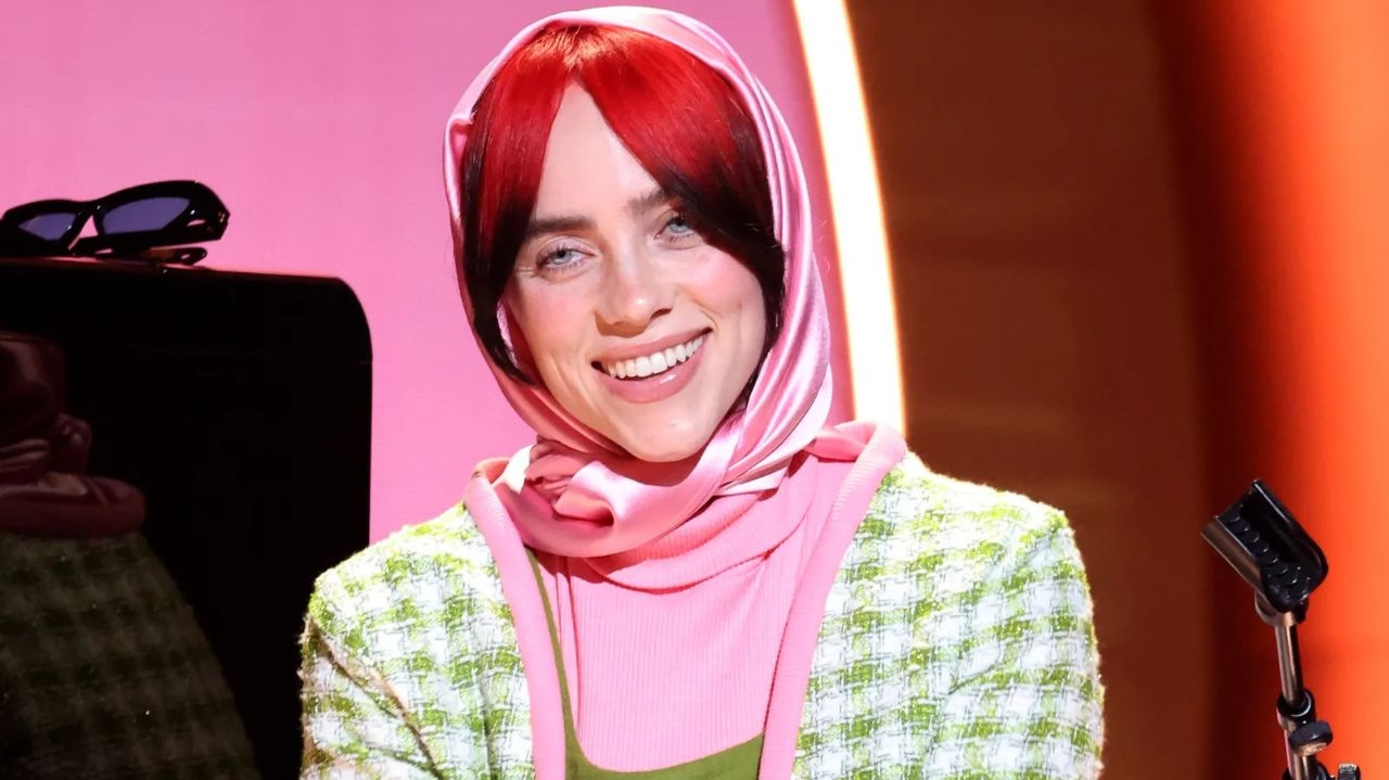 Billie Eilish emociona fãs ao cantar “What Was I Made For?”, no Grammy 2024