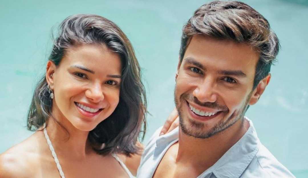 Após fazer rinoplastia Jakeline Oliveira fala sobre as injeções aplicadas na costela