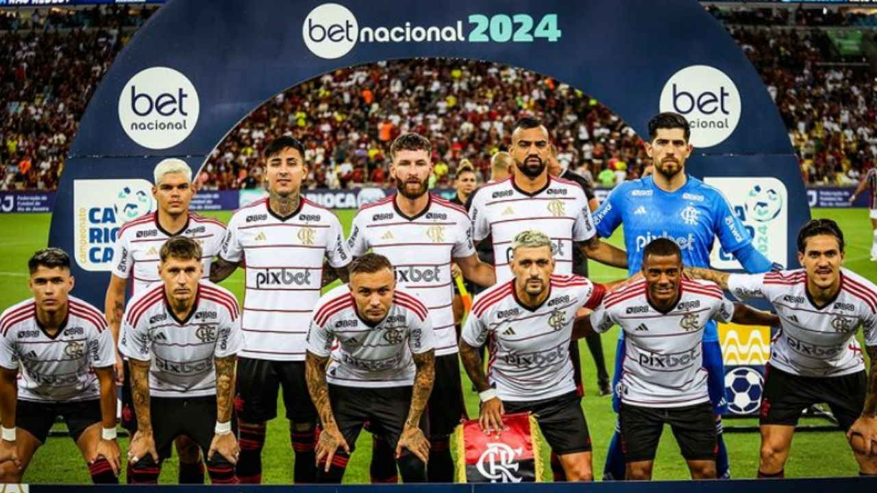 Flamengo vence Fluminense e larga na frente na semifinal do Carioca