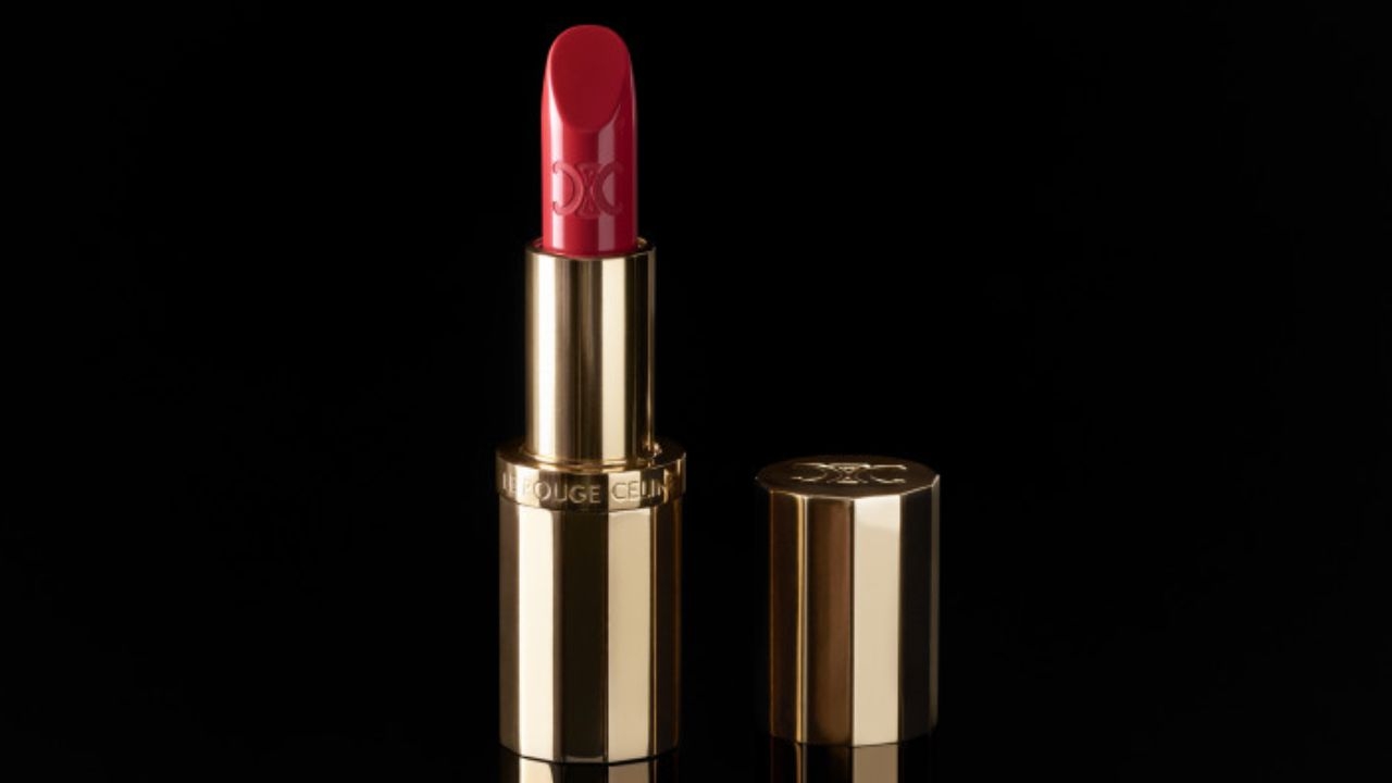 Celine faz estreia no ramo dos cosméticos