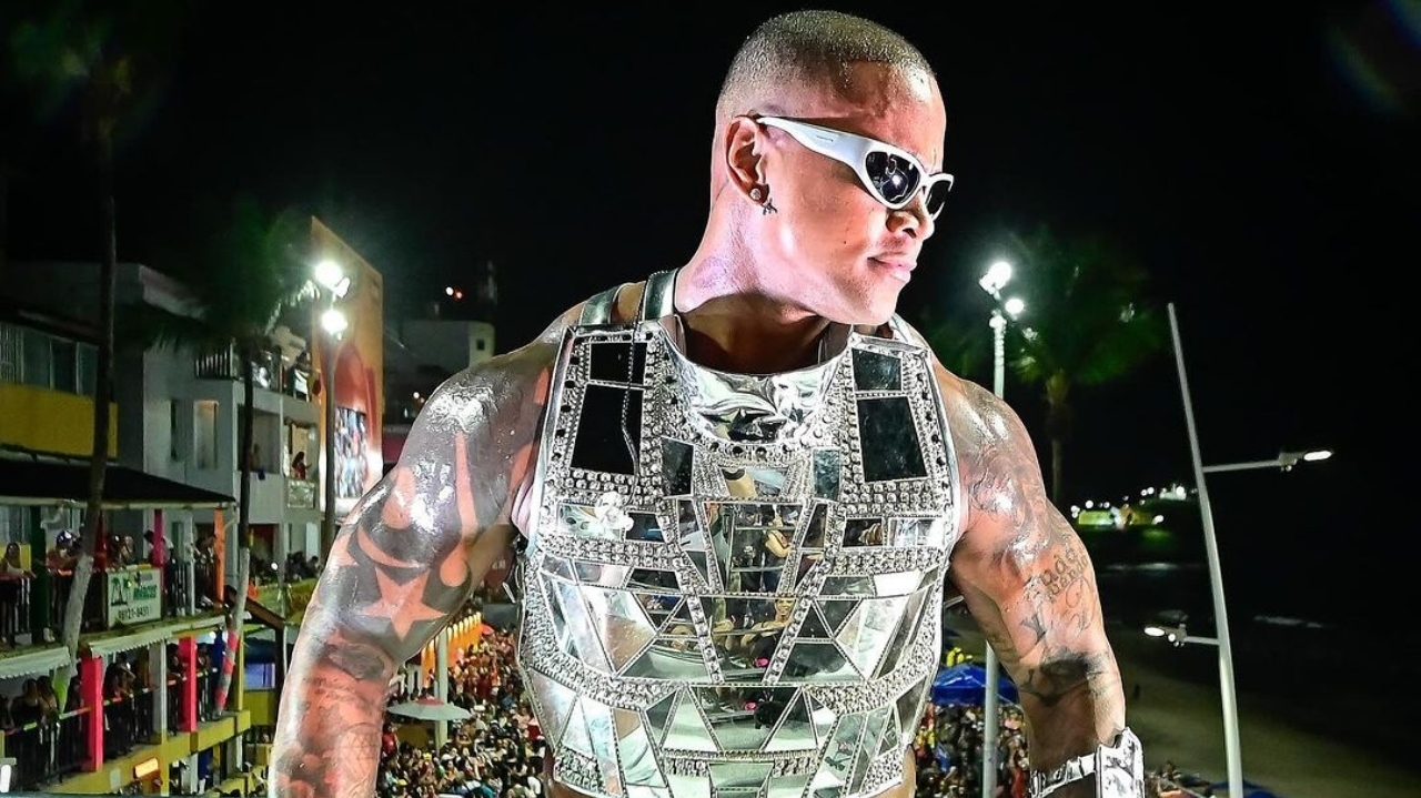 Léo Santana revela tratamento prévio para suportar intensa rotina de shows