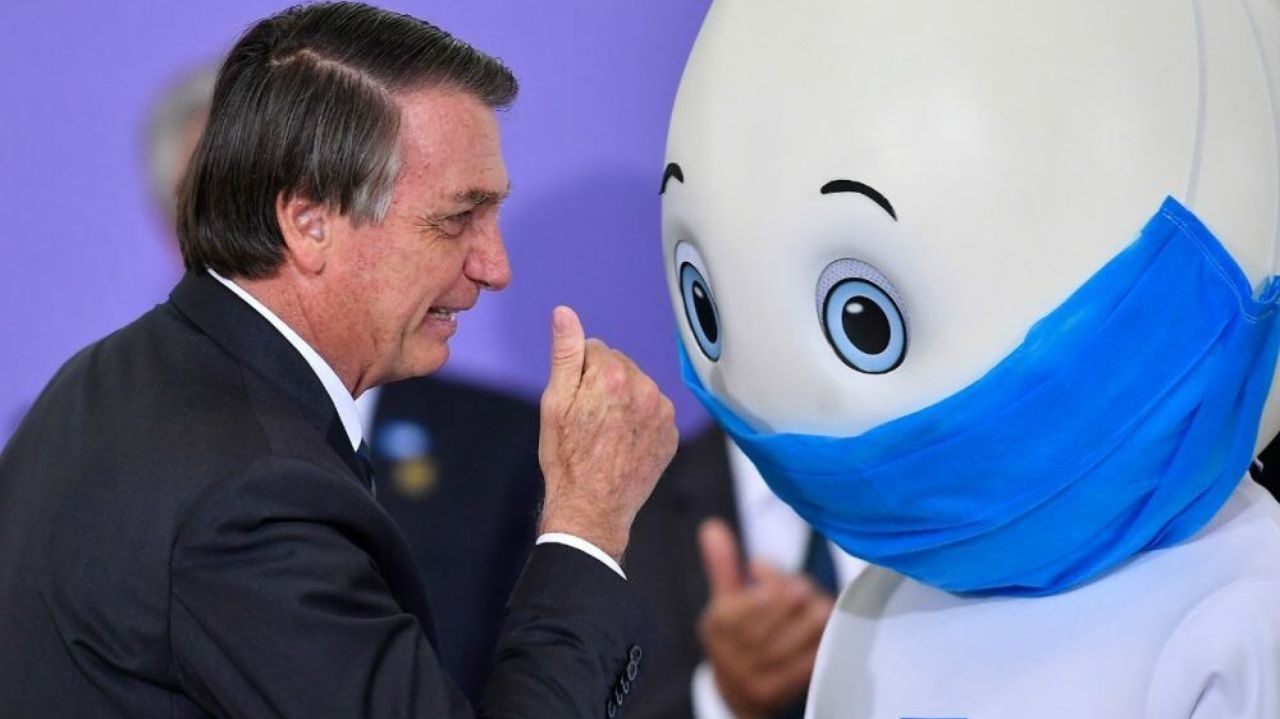 Bolsonaro, Cid e Gutemberg são indiciados pela PF por fraude no cartão de vacinação