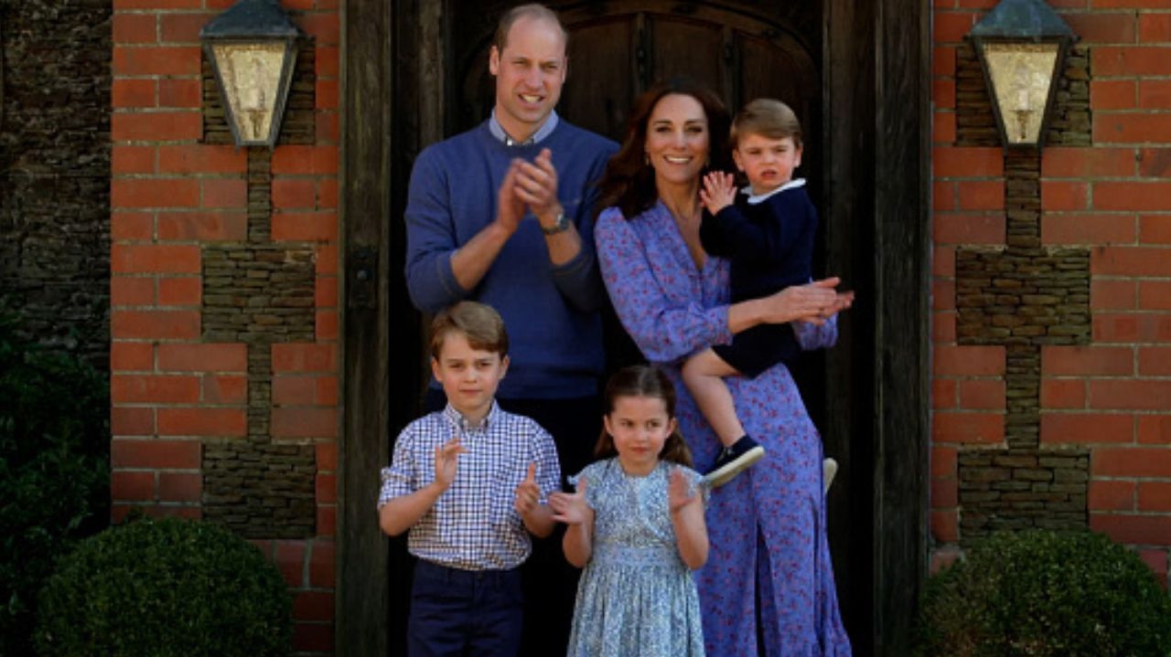 Kate Middleton e Príncipe William não foram à missa de Páscoa no decorrer de tratamento de câncer