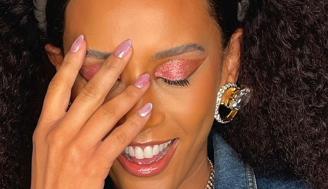 Taís Araújo comete gafe no The Masked Singer Brasil e arranca risadas dos jurados