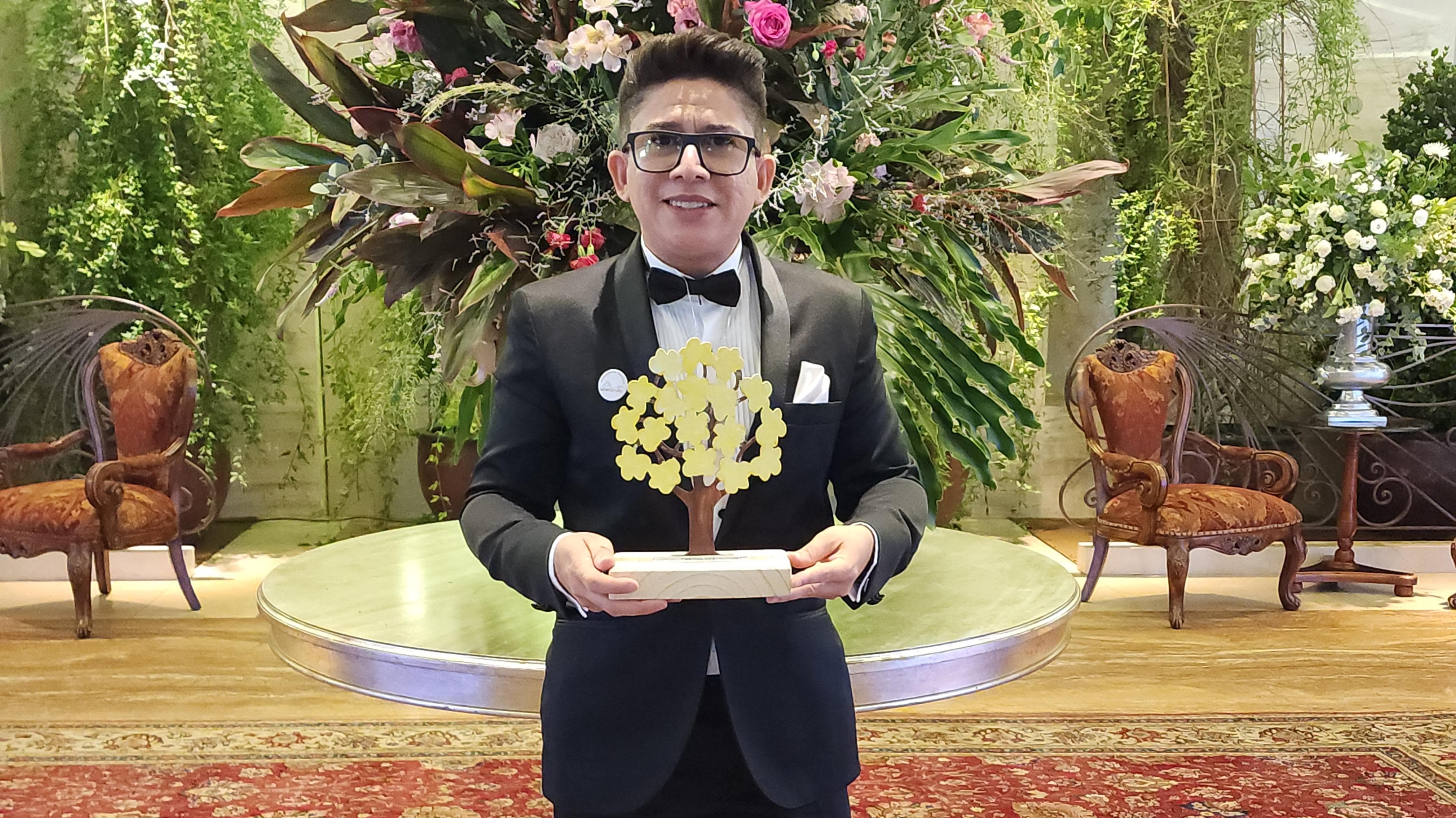 Jornalista Aldair dos Santos recebe homenagem no evento “Embaixadores” promovido pelo Visite Uberlândia