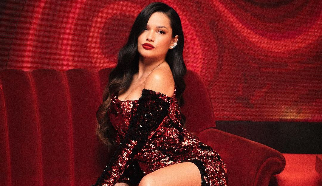 Juliette divulga os nomes de músicas presentes em seu projeto musical