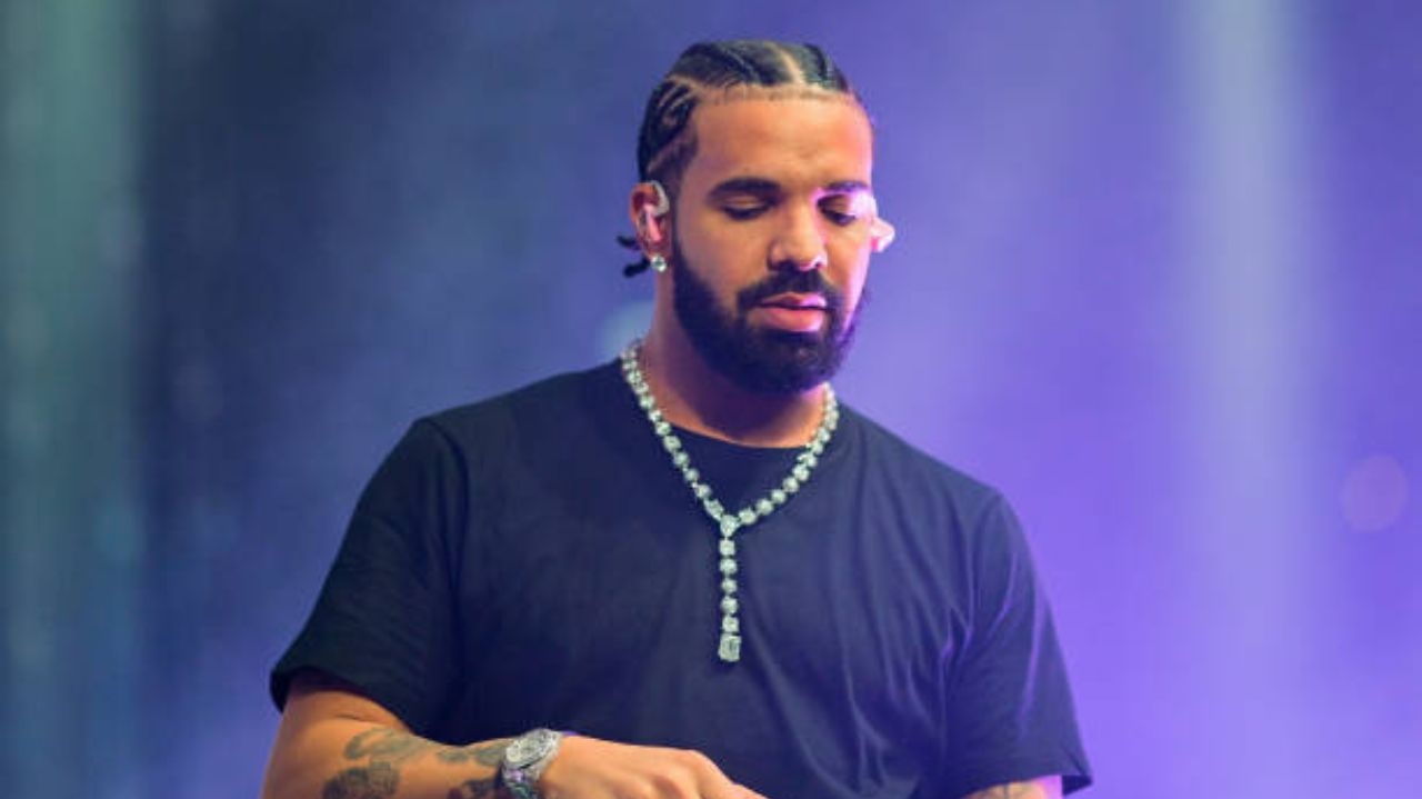 Mansão de Drake é cercada pela polícia após tiroteio