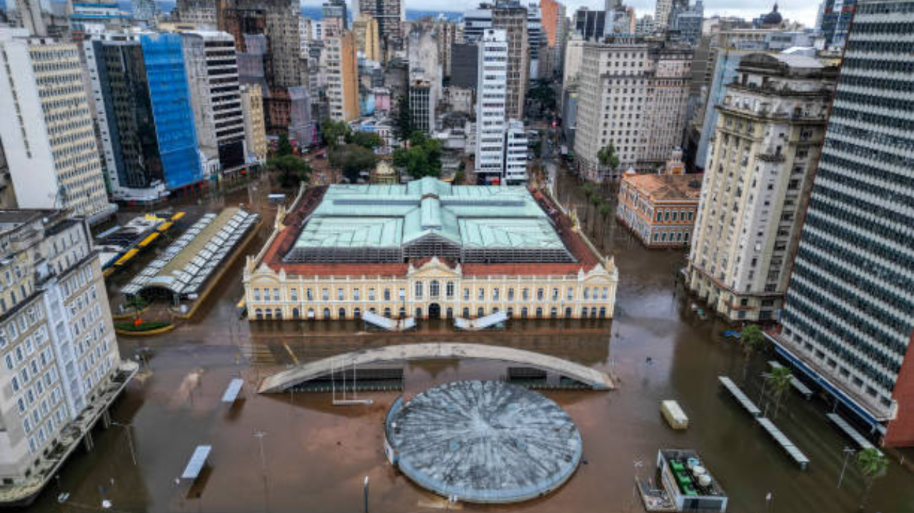 Chuvas se intensificam na capital do Rio Grande do Sul