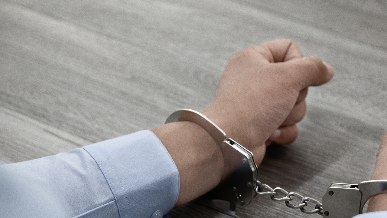 Polícia de Nápoles prende brasileiros por corrupção na concessão de cidadania italiana