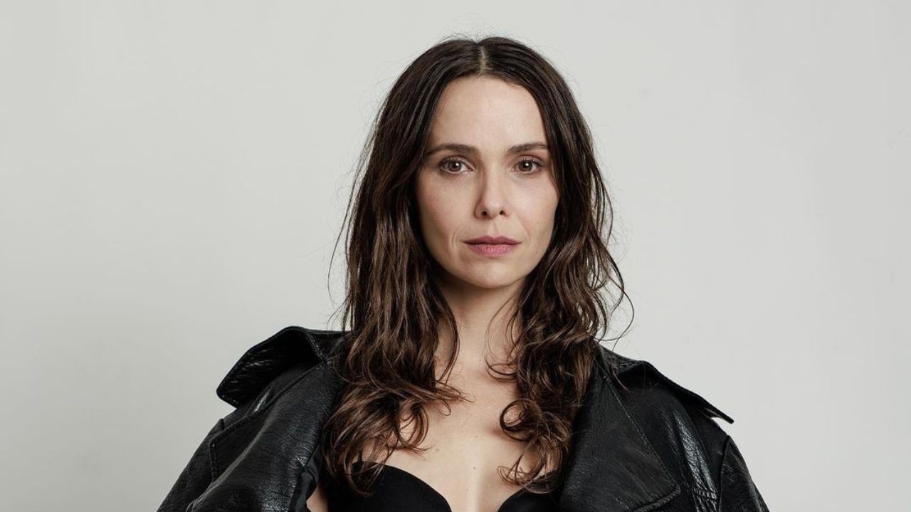 10 anos de perseguição: Débora Falabella fala sobre sua stalker após muito tempo em silêncio