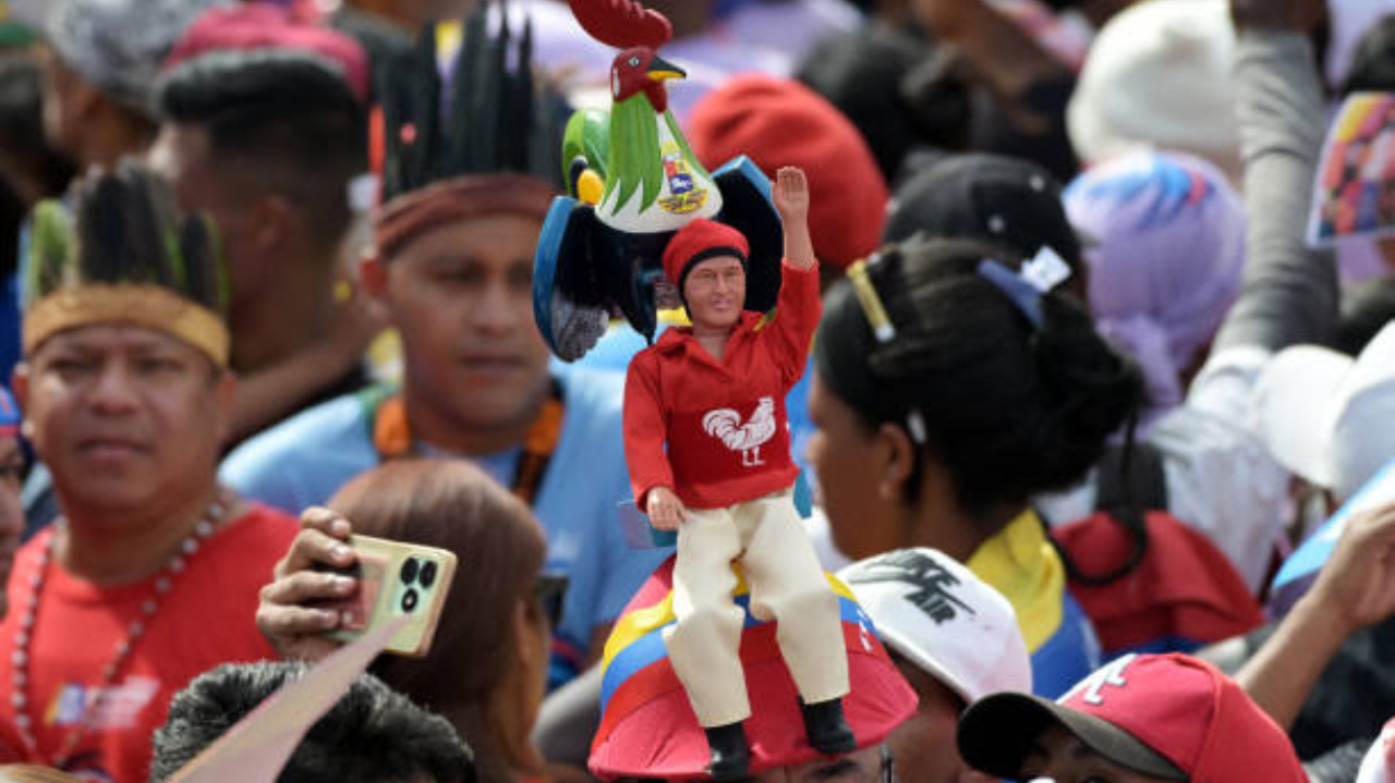 Grupos políticos criam tensão no último dia de campanha da Venezuela