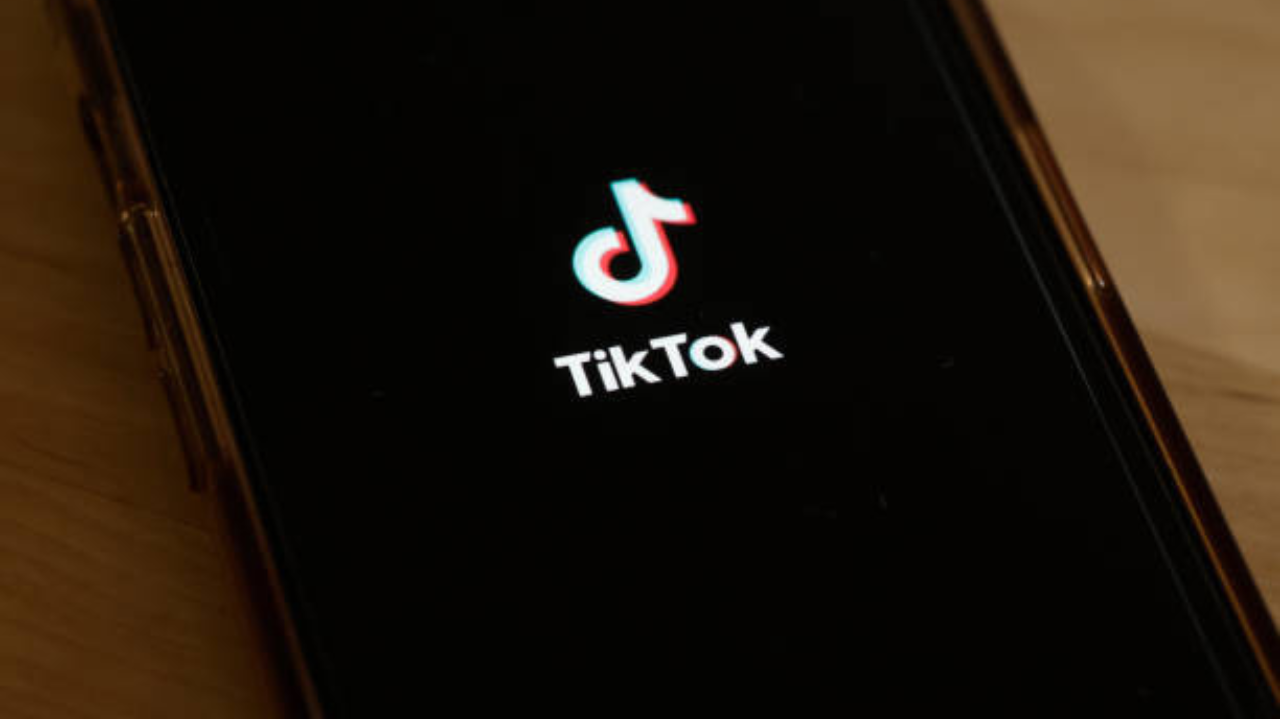 5 Melhores Sites para Comprar Seguidores no TikTok (Seguro e 5 Estrelas)