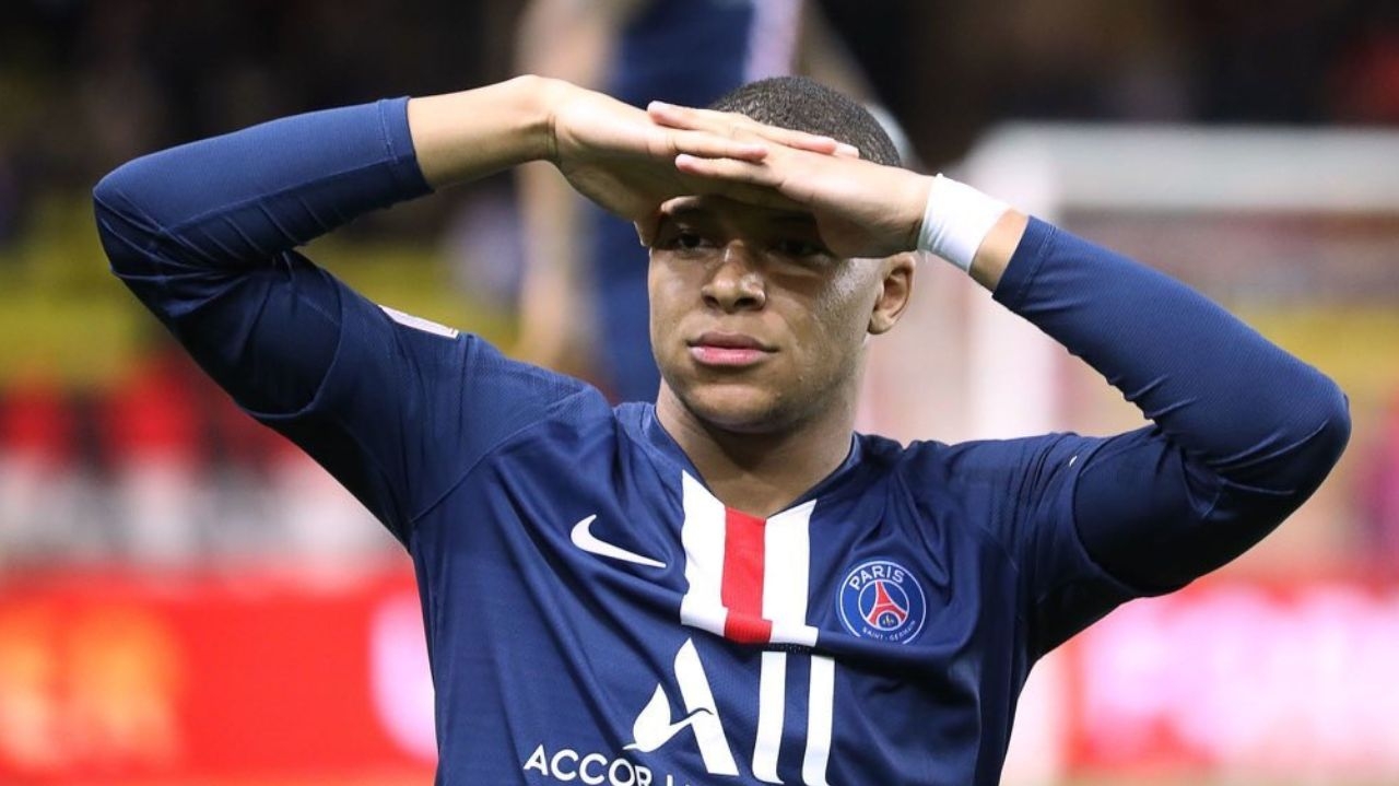 Mbappé confronta PSG no tribunal da Uefa por dívida milionária