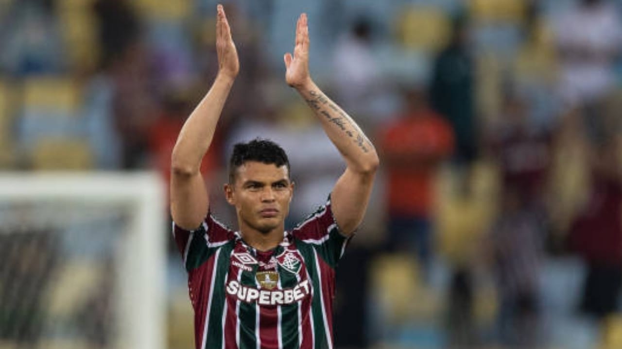 Thiago Silva explica motivo de ter batido pênalti contra o Grêmio