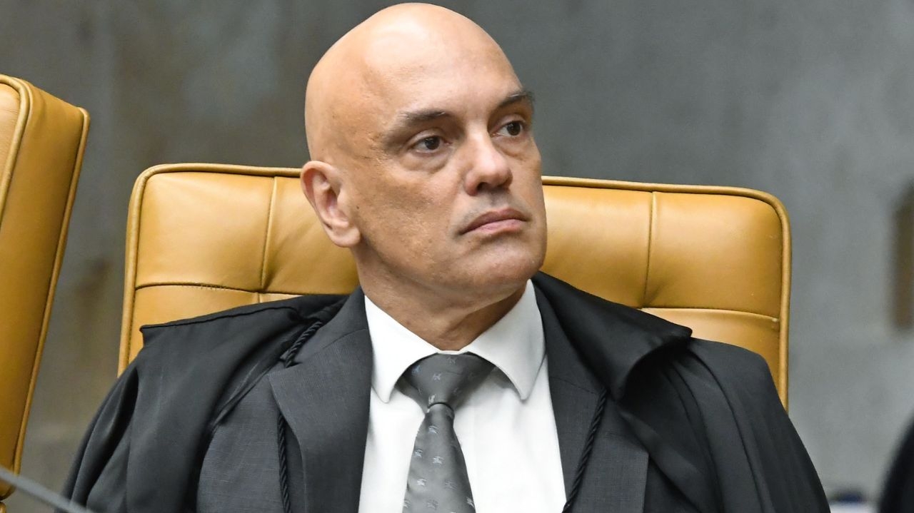 STF bloqueia recursos financeiro da Starlink de Elon Musk