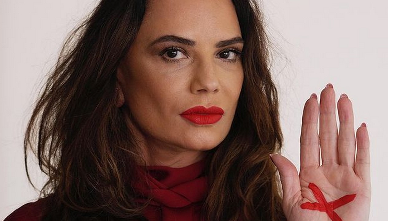 Luiza Brunet leva discussão sobre violência contra a mulher ao Museu da FIFA