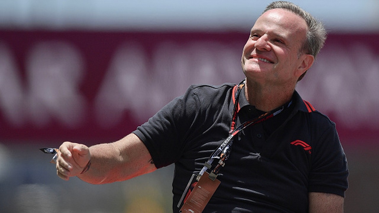 Rubens Barrichello critica a urgência por um piloto brasileiro na F1: “Pressão desnecessária”