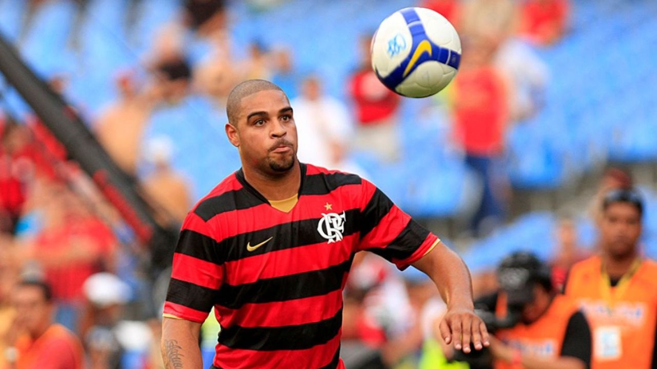 Adriano Imperador fará partida de despedida do futebol