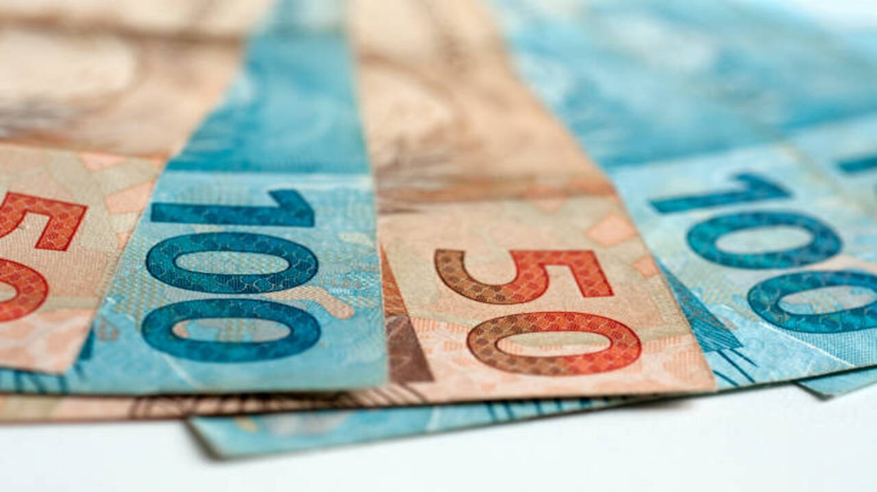 Governo anuncia bloqueio de mais R$ 2,1 bilhões no 4º bimestre de 2024