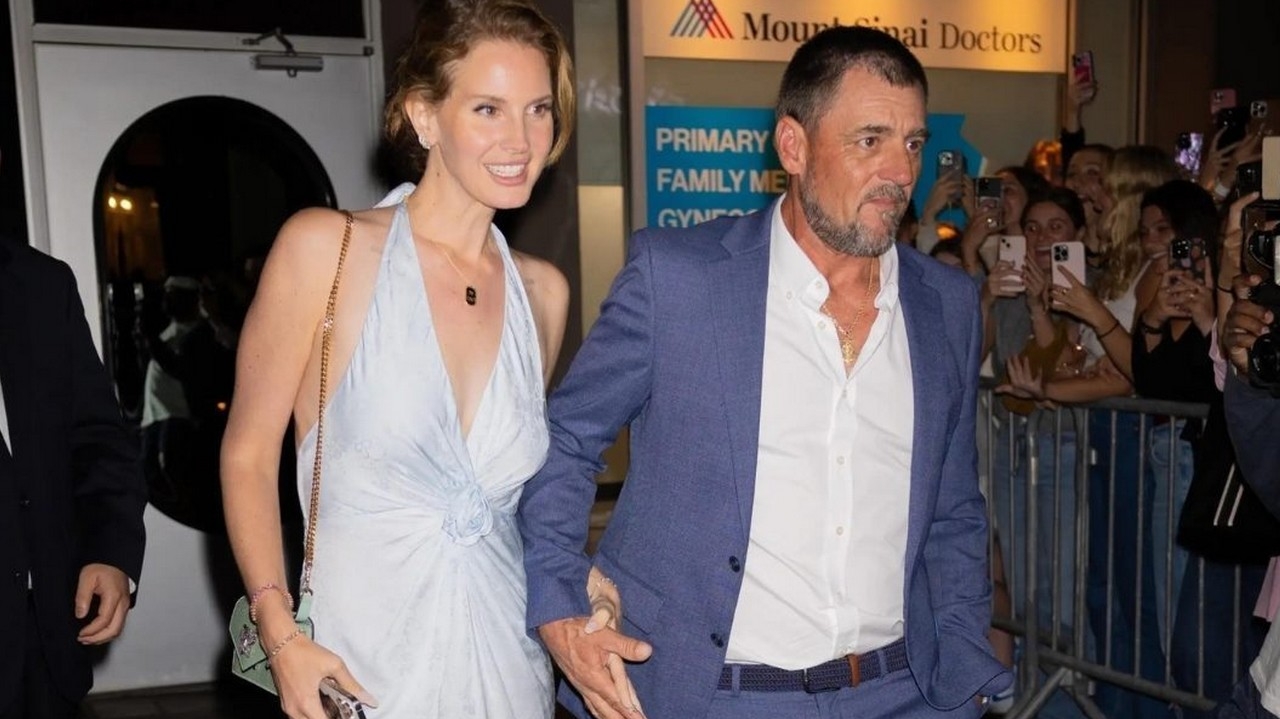 Lana Del Rey troca alianças com o caçador de jacarés Jeremy Dufrene