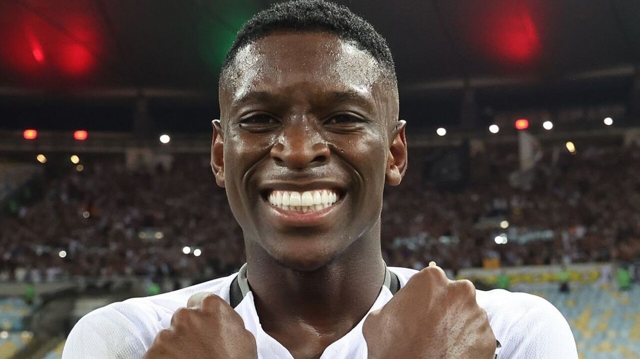 Brasileirão: análise mostra que Luiz Henrique é quem mais sofreu faltas convertidas em pênaltis